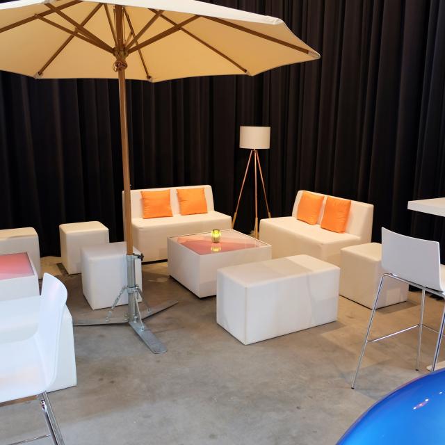 Lounge-Sitzbank Belly, white - Zweisitzer