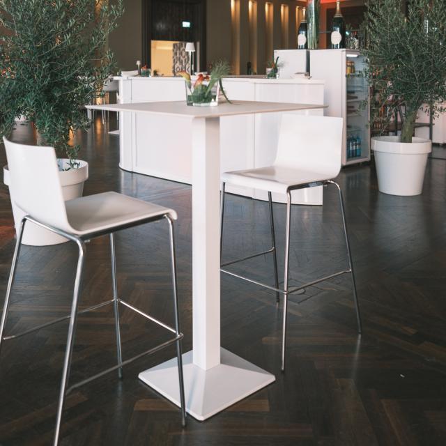 Stehtisch Kuadra all white - outdoor  - eleganter, moderner Stehtisch in weiß mit outdoor Platte