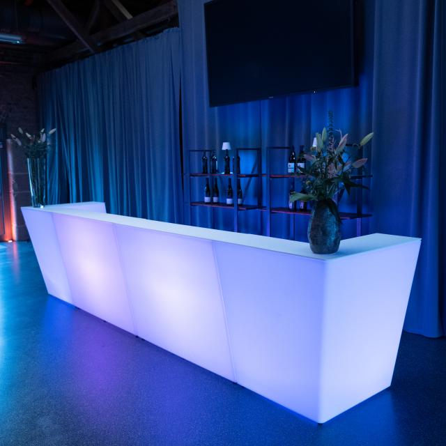 Bartheke Oblique - Mittelteil